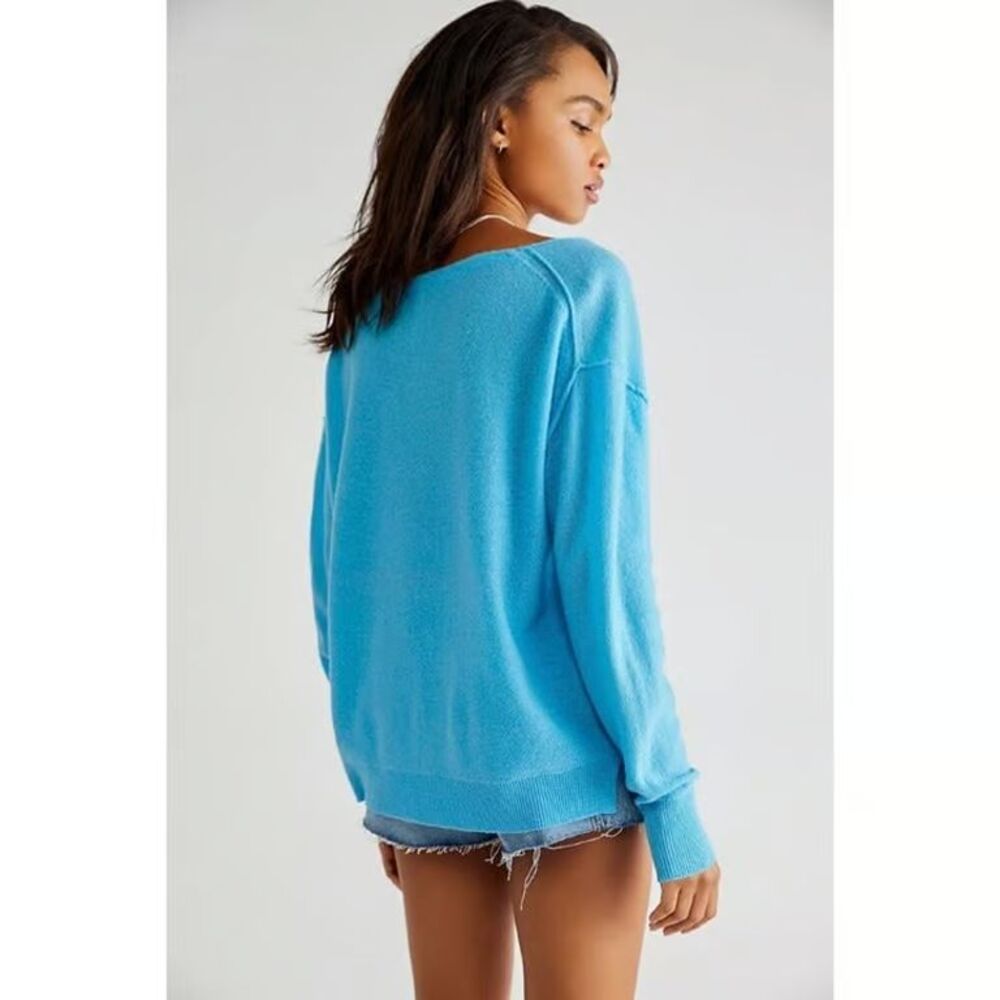 NEW~Women's Free People Harmony Cashmere V-Neck Sweater in Blue "Grecian Sea" XS - Picture 3 of 14